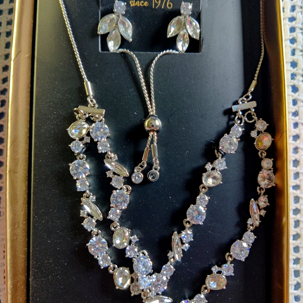 Cubic Zirconia Earring Necklace Set.